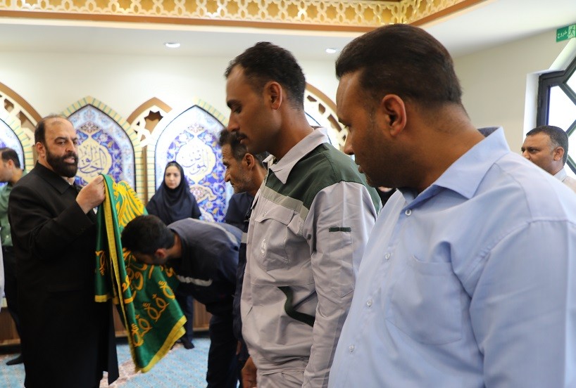 حضور کاروان خادمین حرم مطهر حضرت امام رضا (ع) در شرکت صبا فولاد خلیج فارس