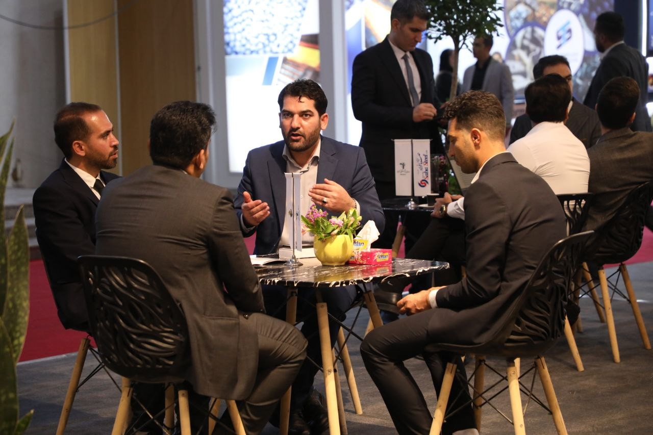 حضور فعال شرکت صبا فولاد خلیج فارس در نمایشگاه بین‌المللی سمپوزیوم فولاد ۱۴۰۴