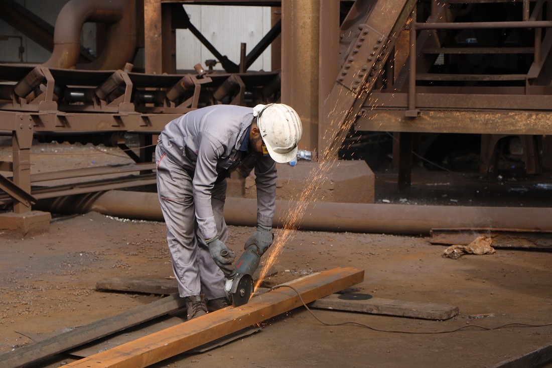 تعمیرات اساسی سالیانه در کارخانه صبا فولاد خلیج فارس